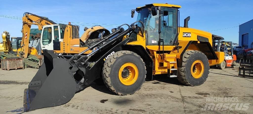 JCB 457 HT Incarcator pe pneuri