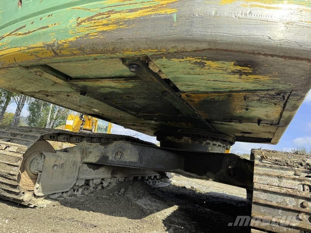 Komatsu PC 240 NLC-8 Excavatoare pe șenile
