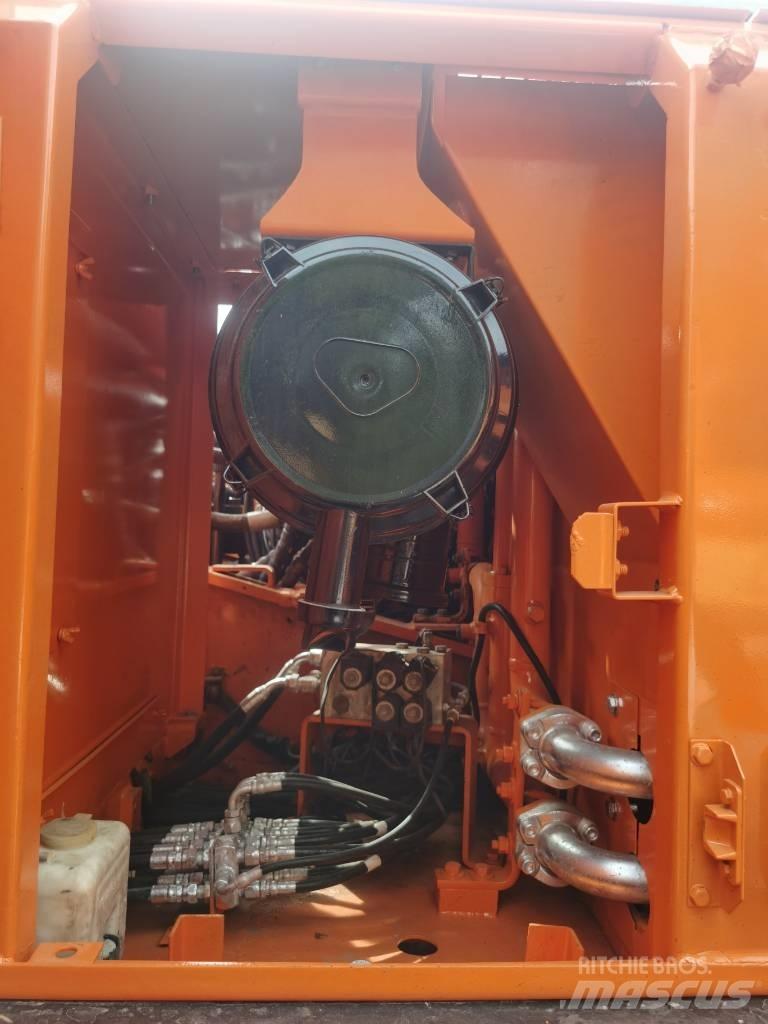 Doosan DX 225 LC-9 Excavatoare pe șenile
