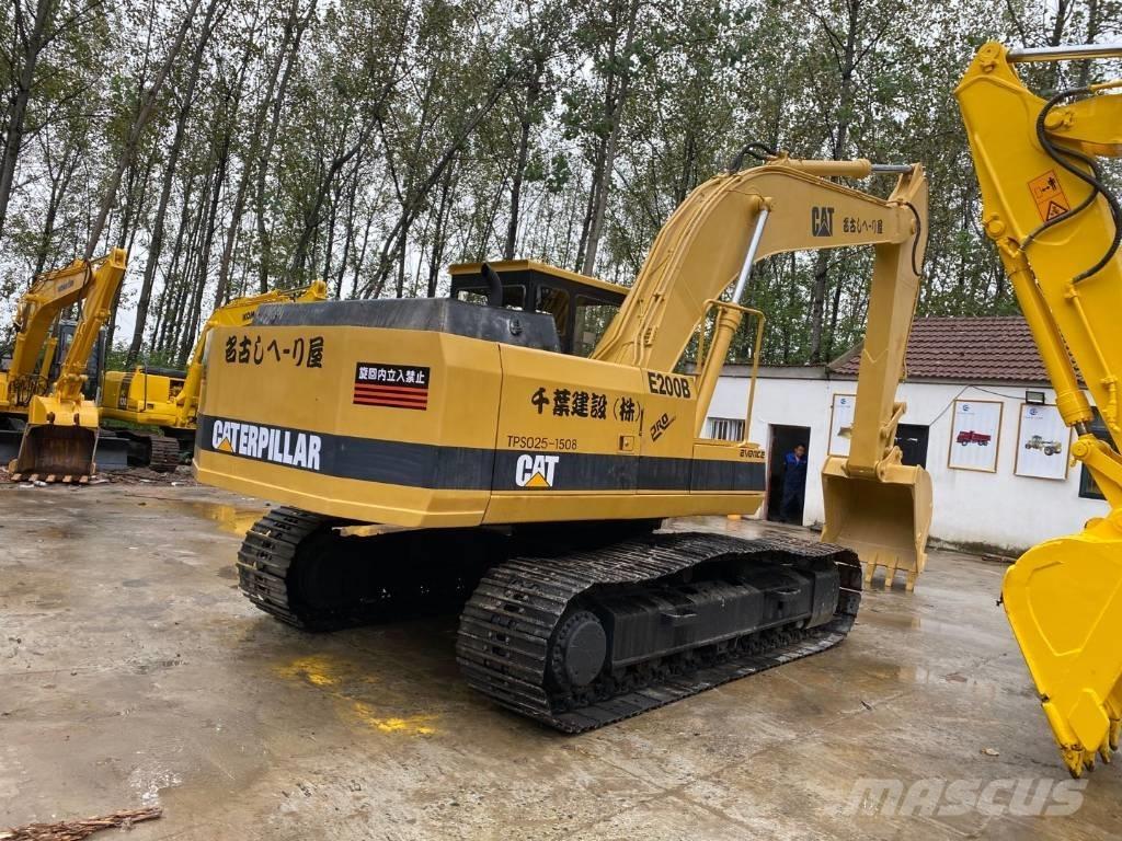 CAT E200B Excavatoare pe șenile
