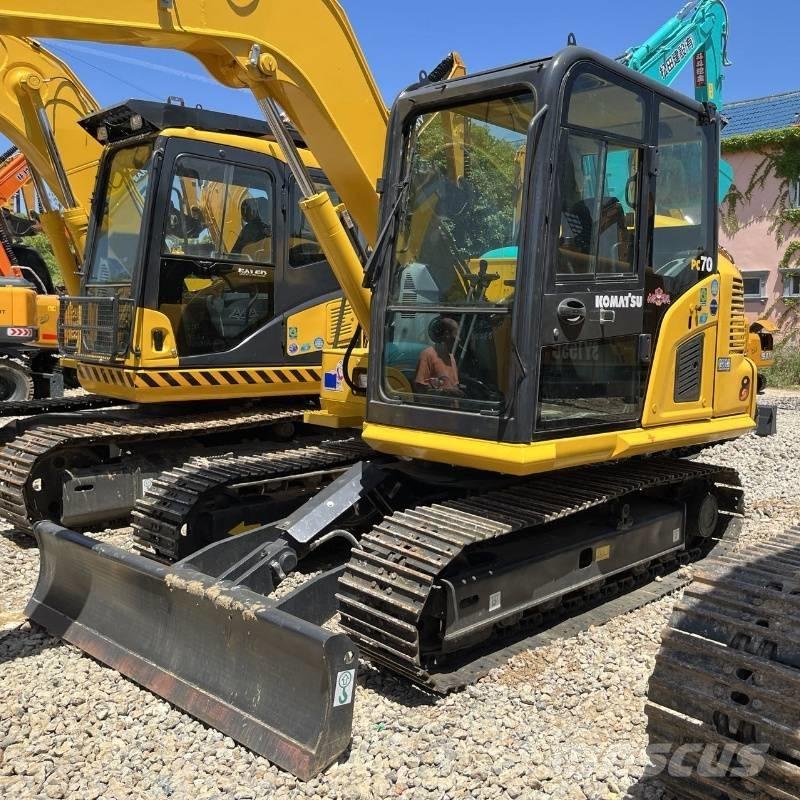 Komatsu PC 70 Excavatoare pe șenile
