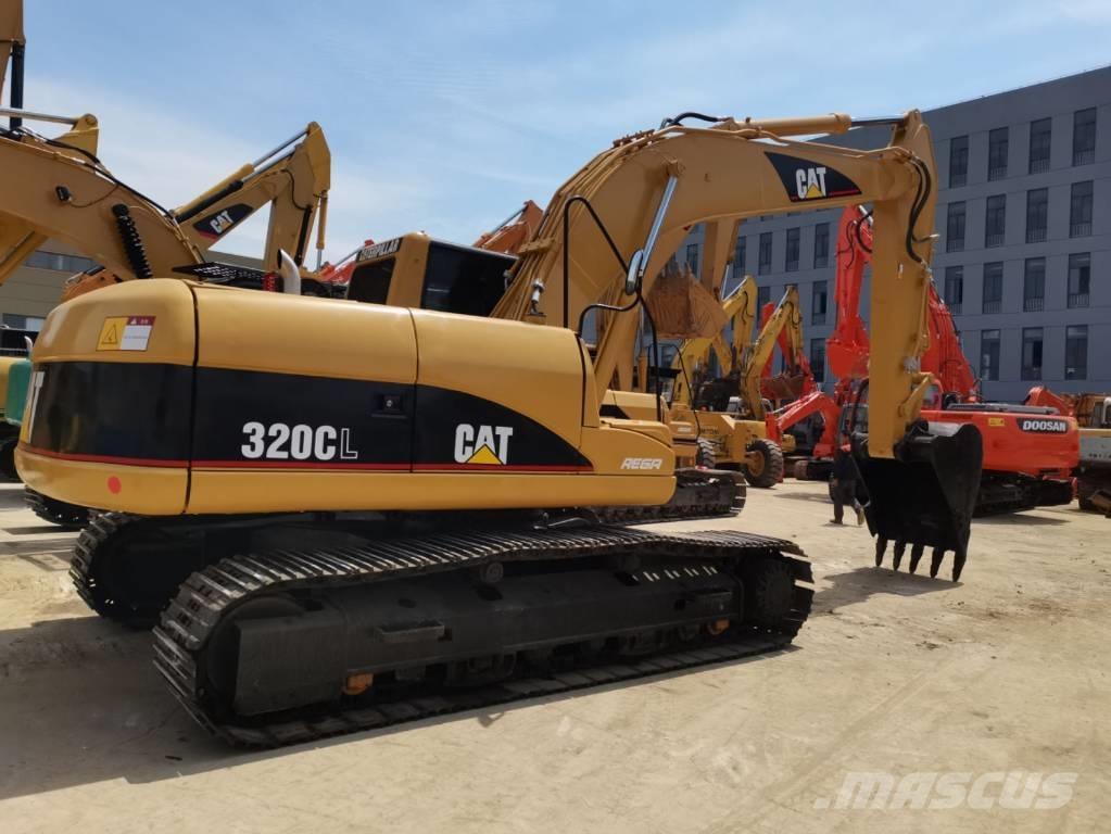 CAT 320 C L Excavatoare pe șenile
