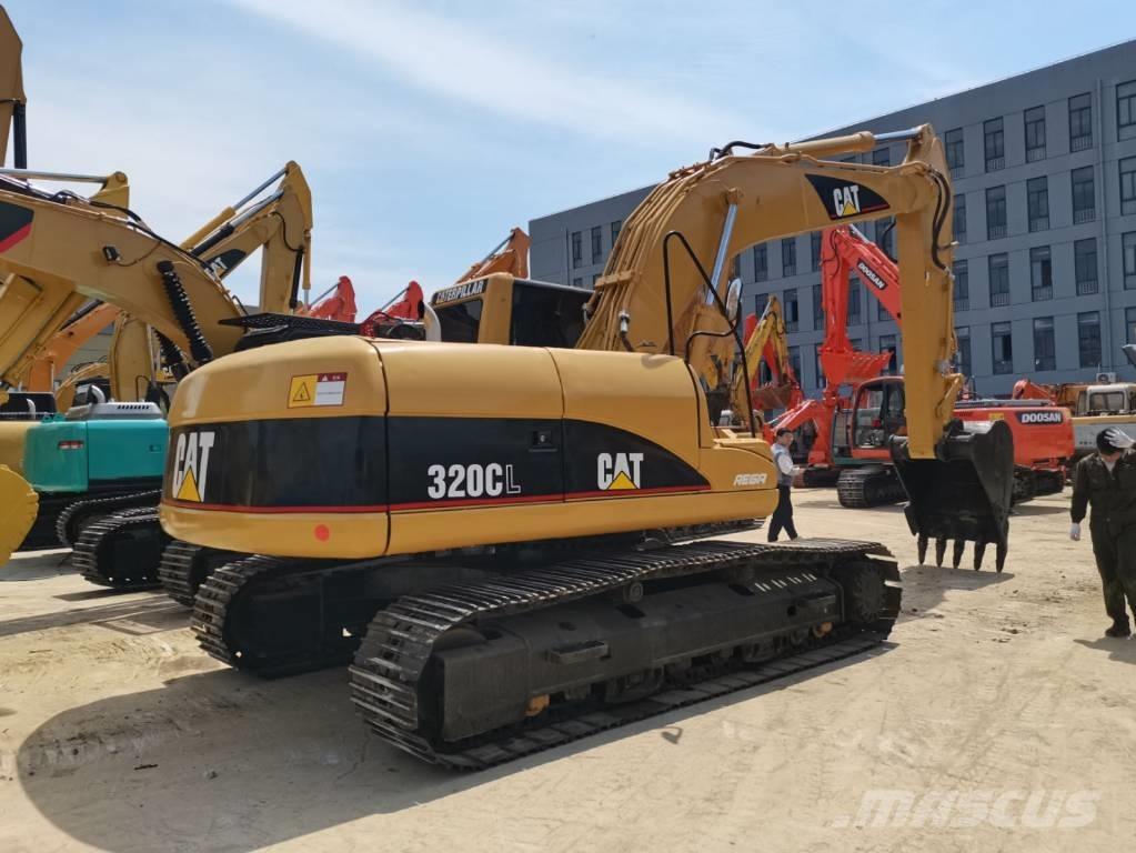 CAT 320 C L Excavatoare pe șenile
