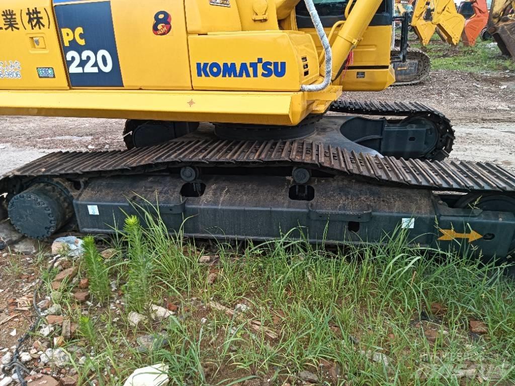 Komatsu PC 220-8 Excavatoare pe șenile
