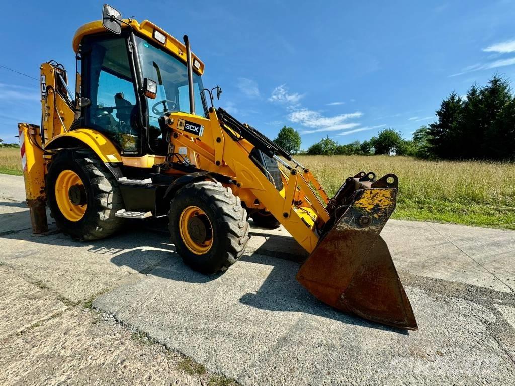 JCB 3 CX Buldoexcavatoare