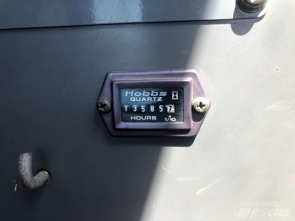 Manitowoc 10000 Macarele