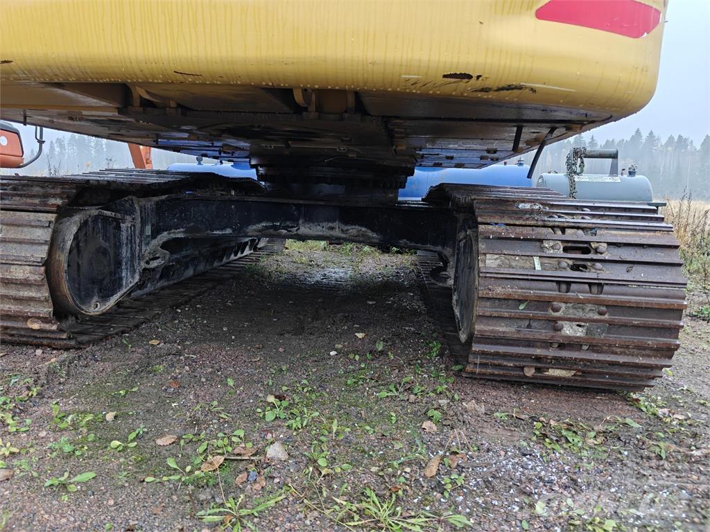 CAT 320 Excavatoare pe șenile
