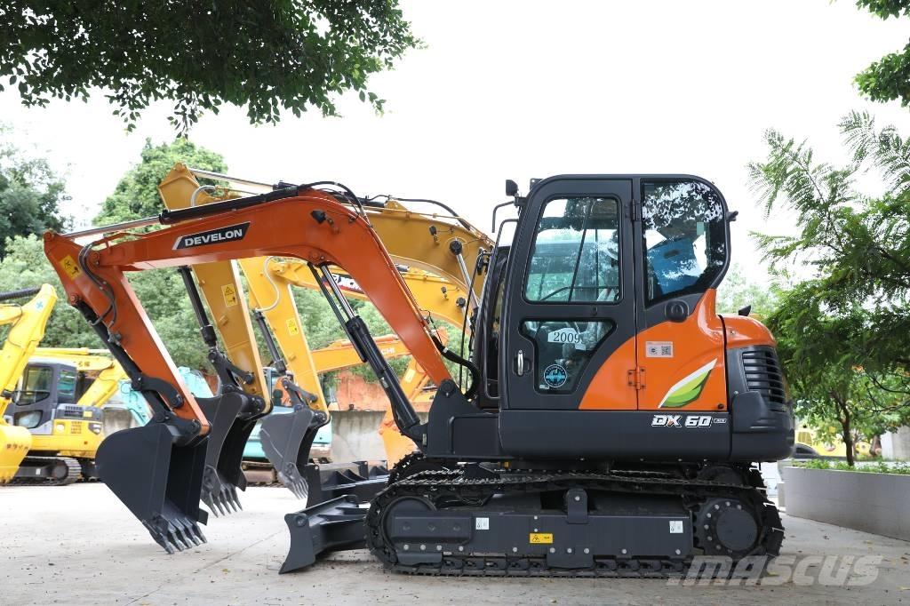 Develon DX 60 E-10 N Excavatoare cu roti