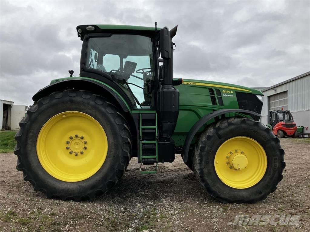 John Deere 6230R Tractoare