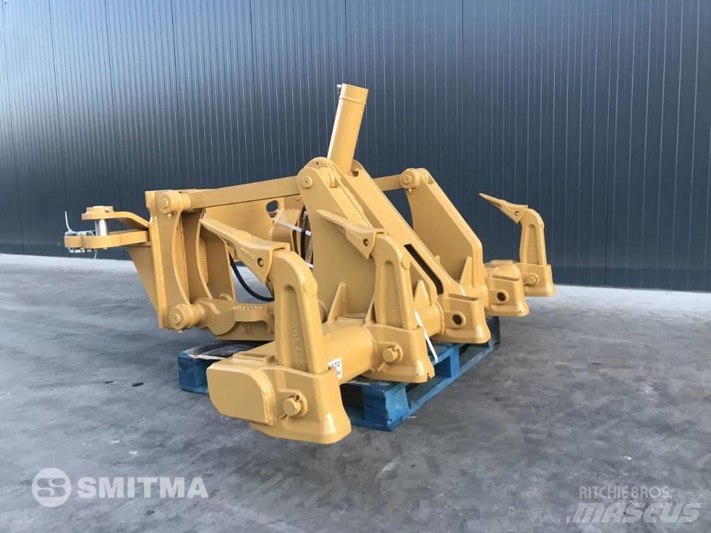 CAT 120M Scarificatoare
