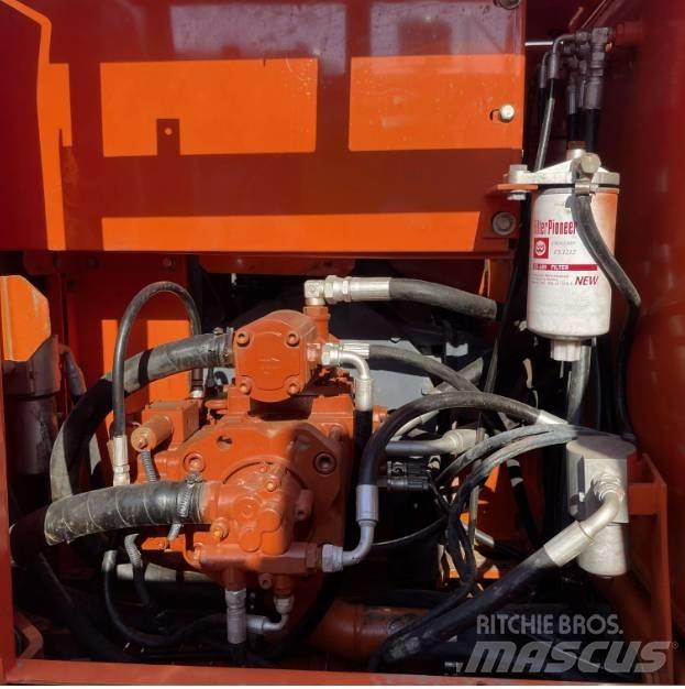 Doosan DX150W-9C Excavatoare cu roti