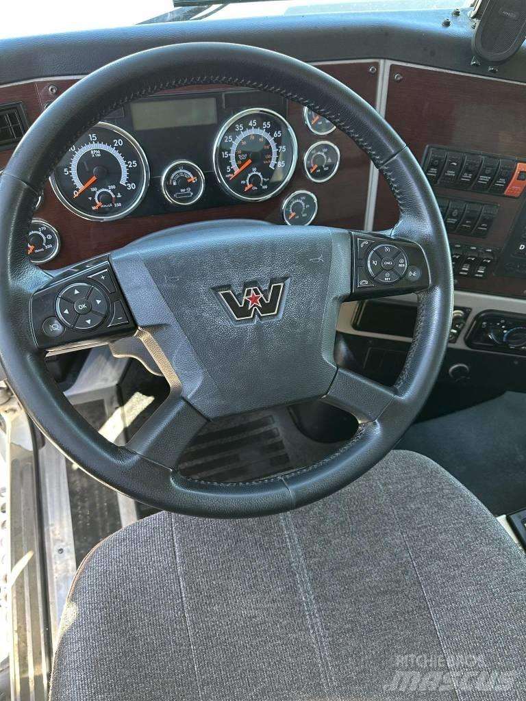 Western Star 4700 Autobasculanta