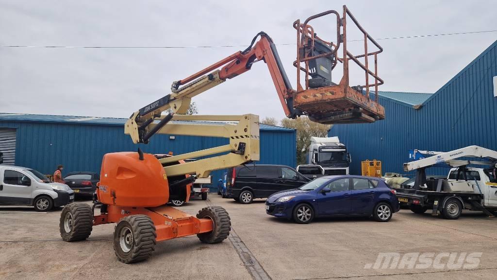 JLG 450 AJ Nacele cu brat articulat