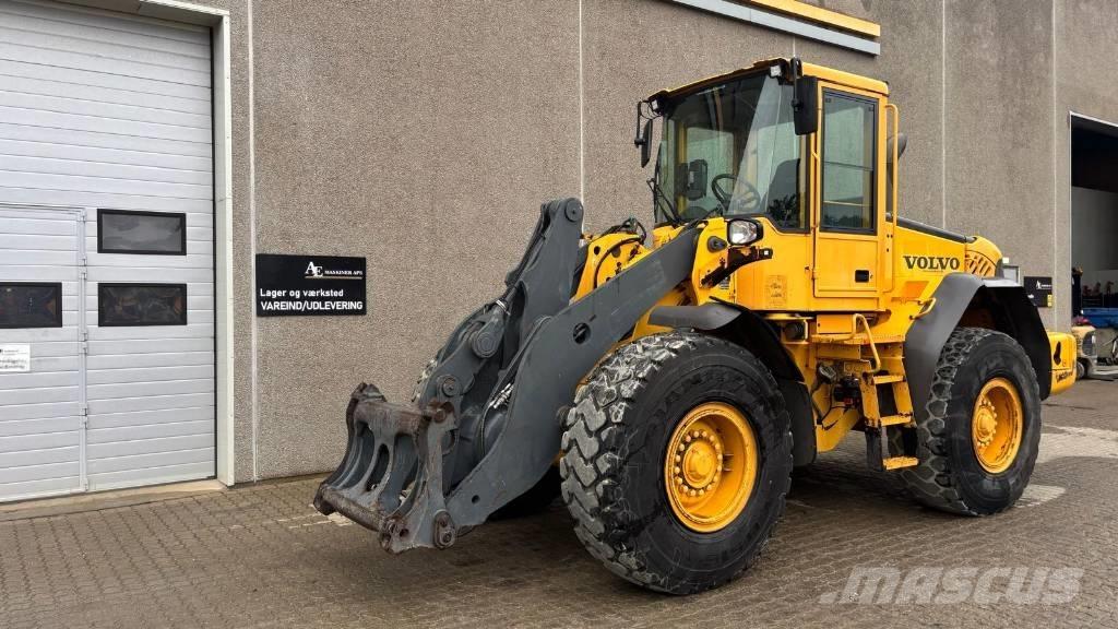 Volvo L 90 E Incarcator pe pneuri