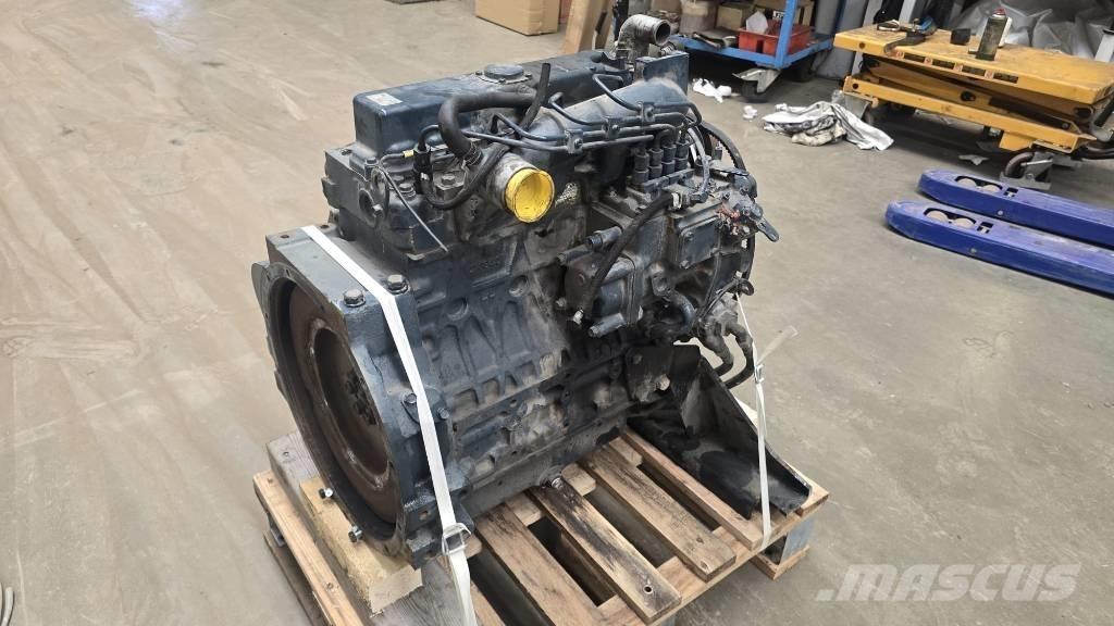 Kubota V 2403 Motoare