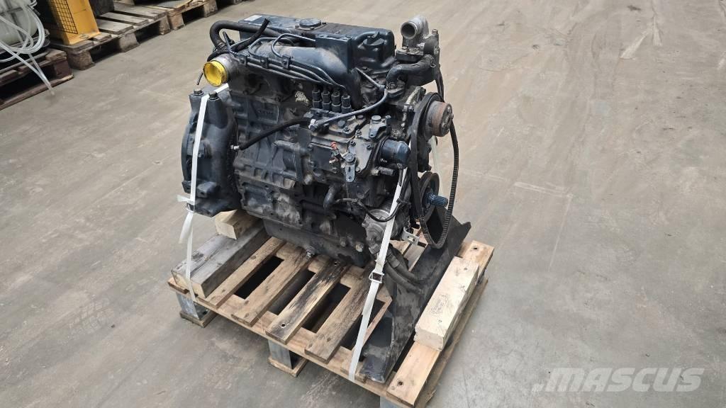 Kubota V 2403 Motoare