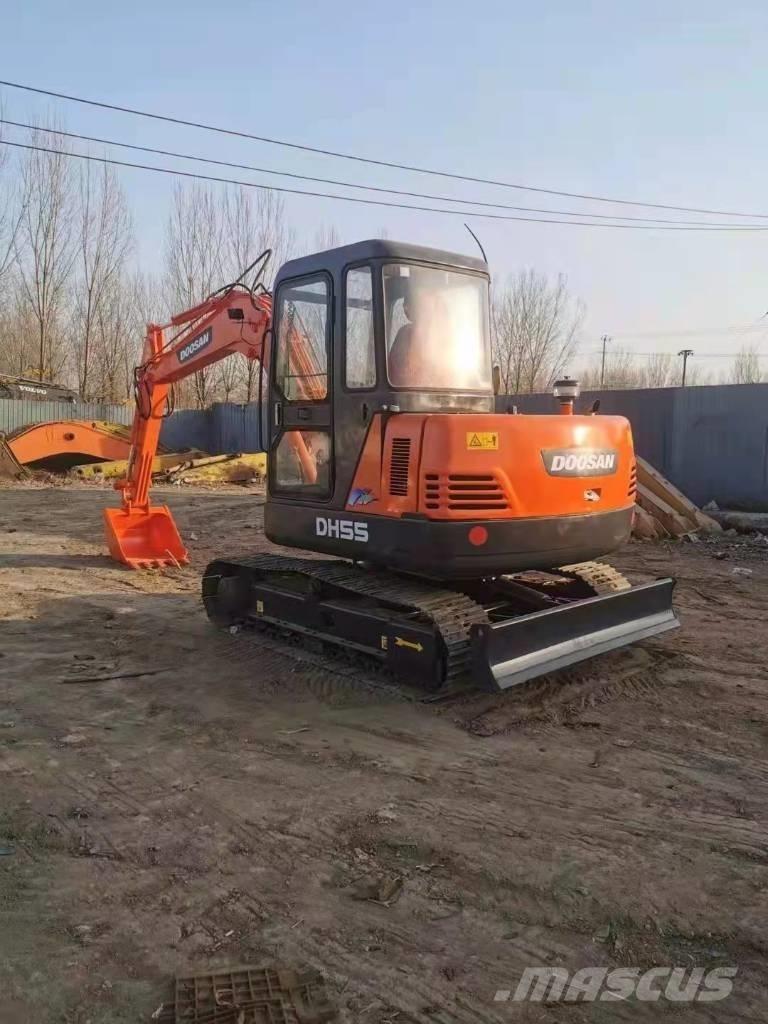 Doosan DH55 Mini excavatoare < 7t