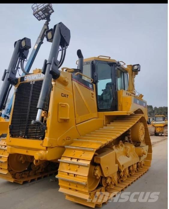 CAT D 8 T Buldozere pe senile