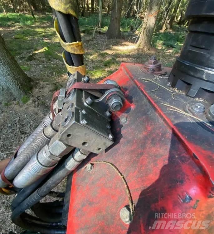 SP 761 LF Combine forestiere