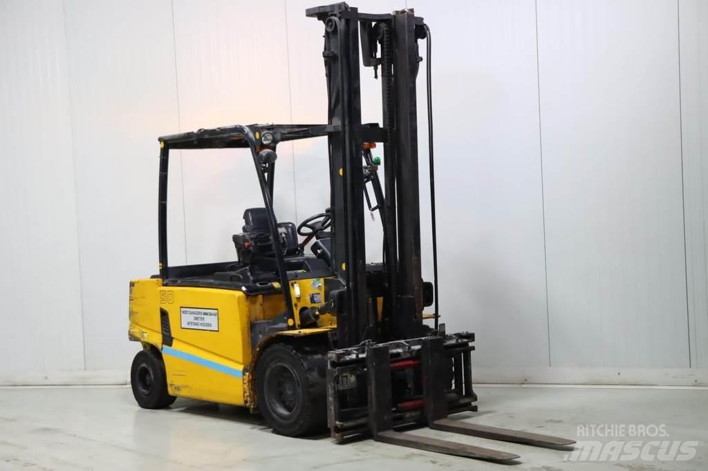 Hyundai 50B-9 Stivuitor electric