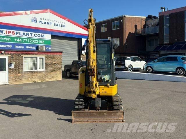 Komatsu PC 26 MR-3 Mini excavatoare < 7t