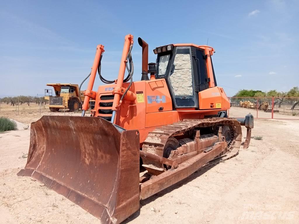 Fiat-Hitachi D 180 Buldozere pe senile