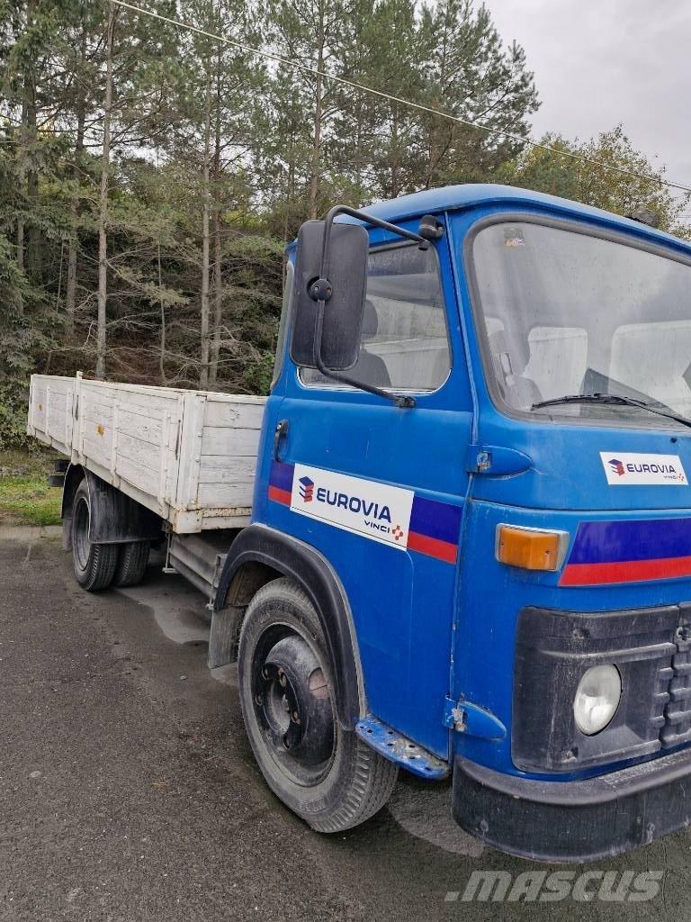 Avia 30N Camioane platforma/prelata
