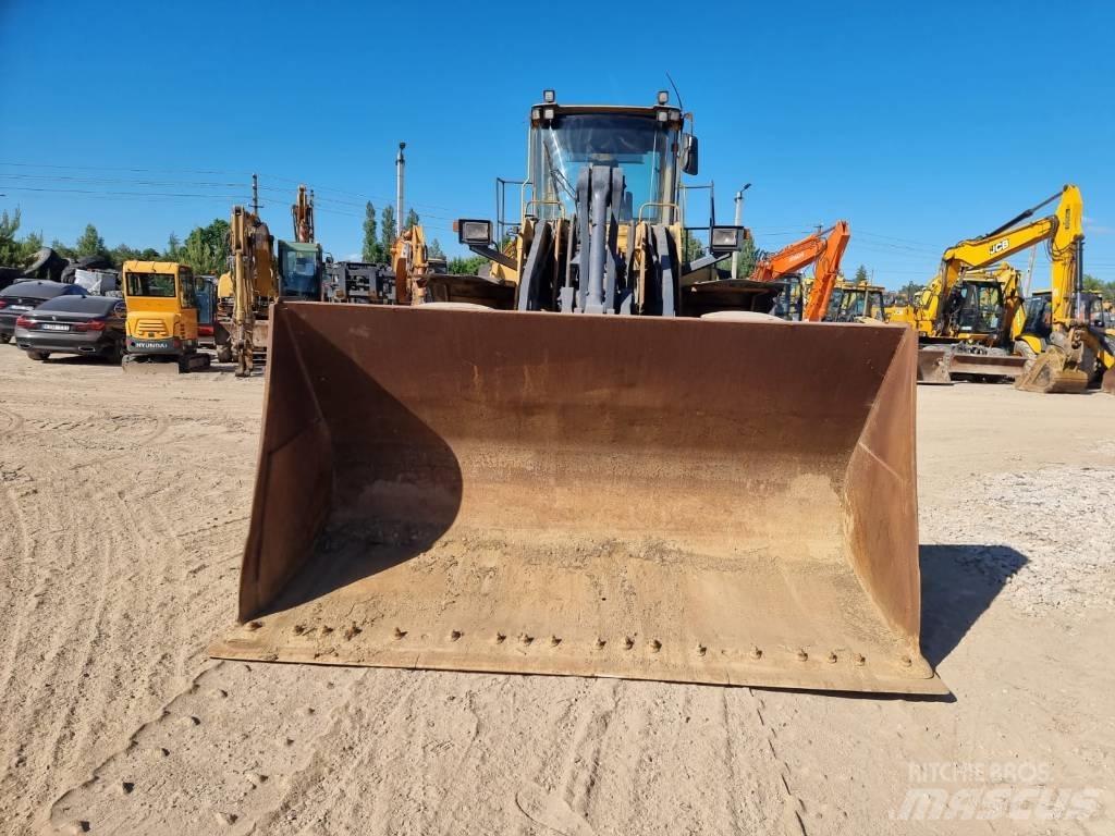 Volvo L 180 E Incarcator pe pneuri