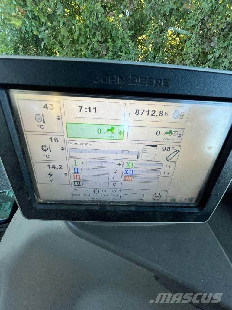 John Deere 6150 R Tractoare