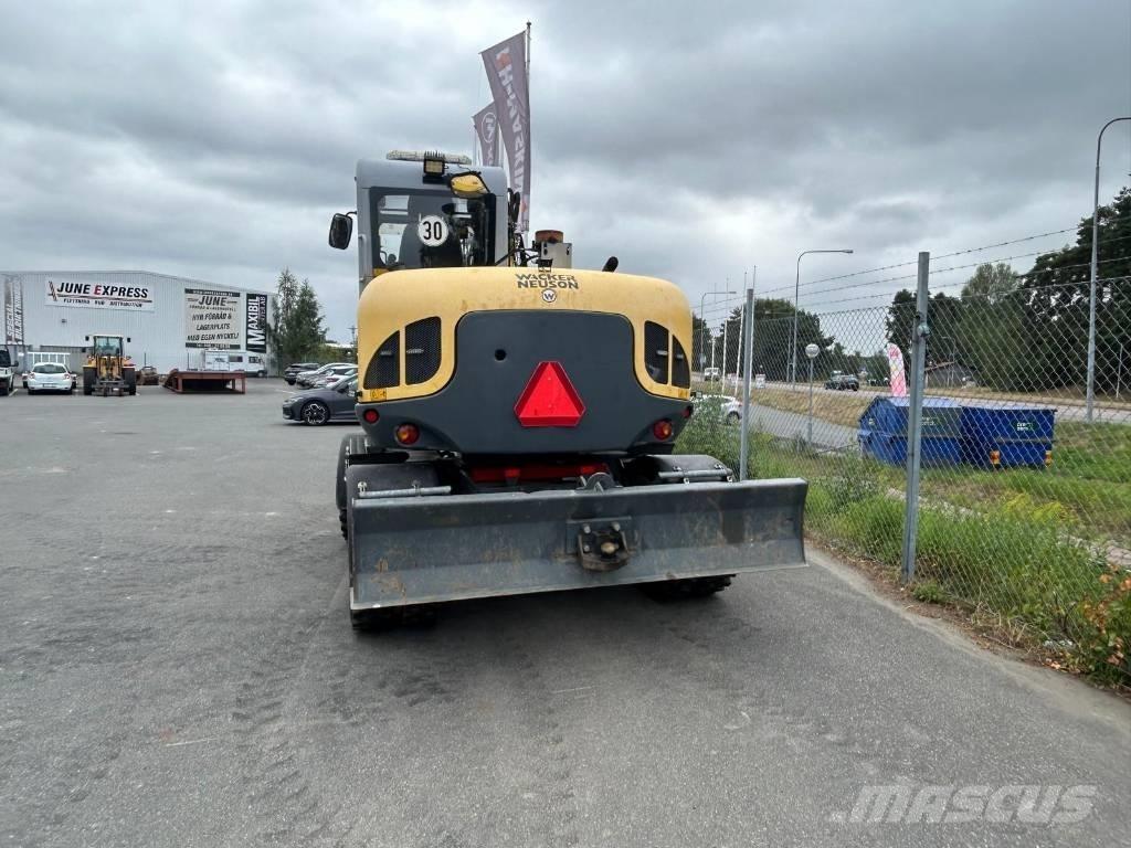 Wacker Neuson EW100 Excavatoare cu roti