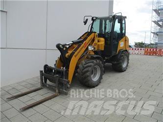 Schäffer 4350 Z Incarcator pe pneuri