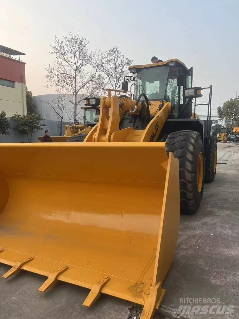 SDLG 958L Incarcator pe pneuri