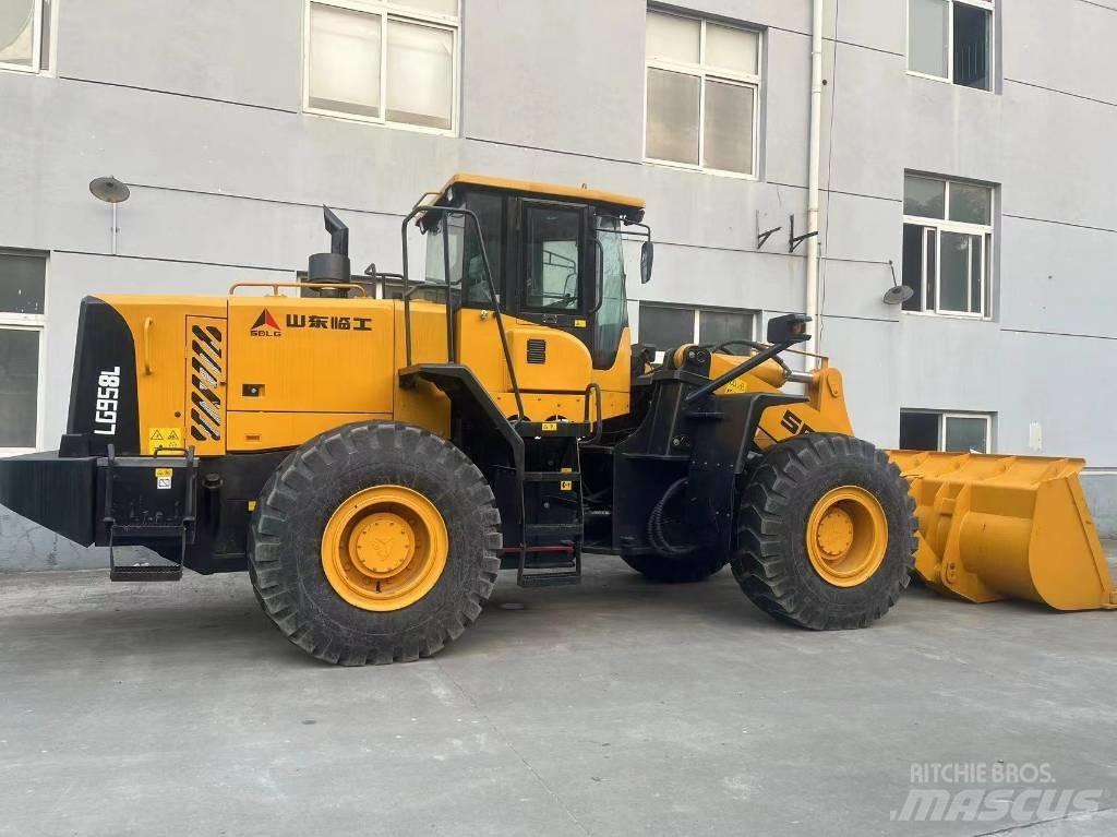 SDLG 958L Incarcator pe pneuri