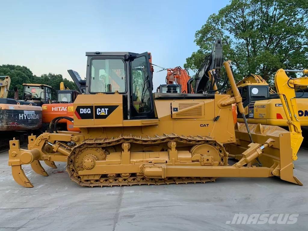 CAT D 6 G Buldozere pe senile
