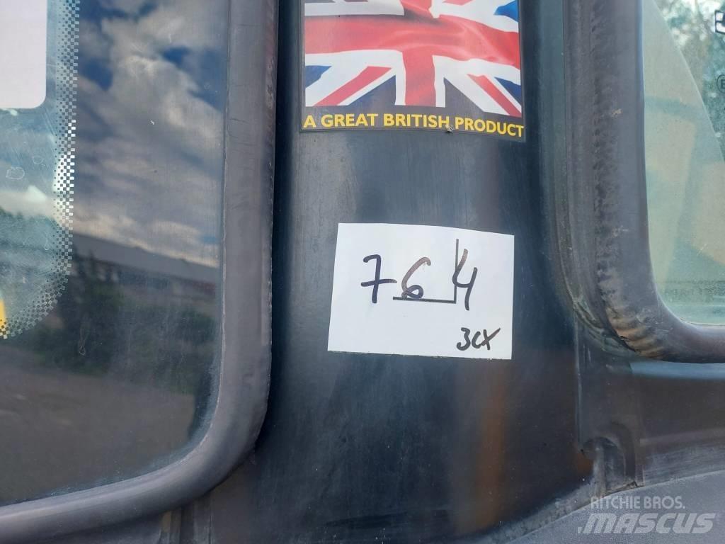 JCB 3 CX Buldoexcavatoare