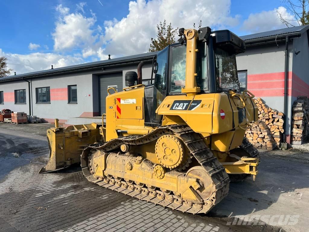 CAT D 6 N XL Buldozere pe senile