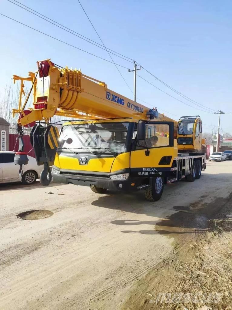 XCMG QY30T Macara pentru orice teren