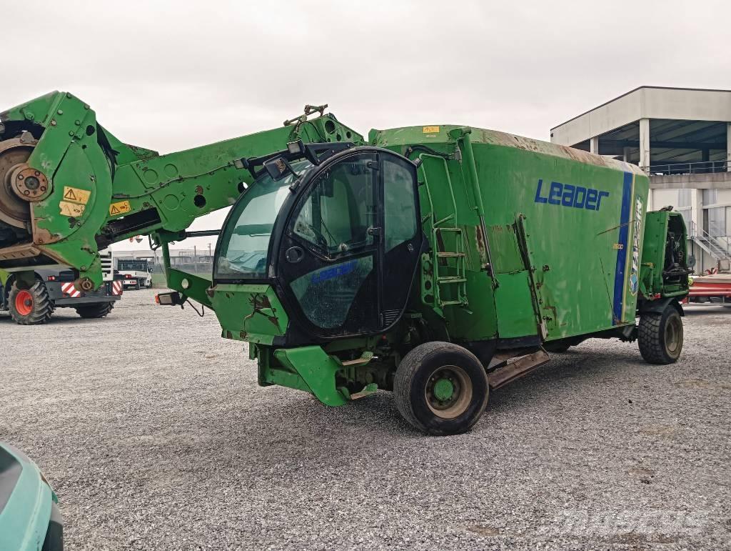 Faresin LEADER 2600 Mixere furaje