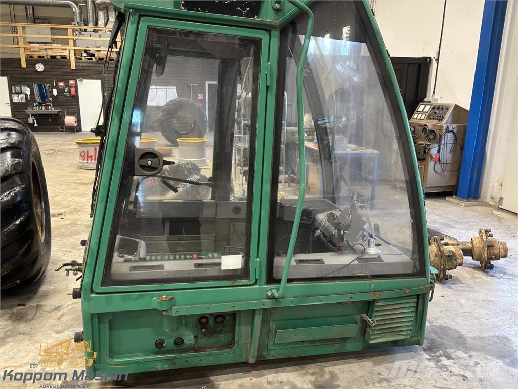 Gremo  Cabine si interior