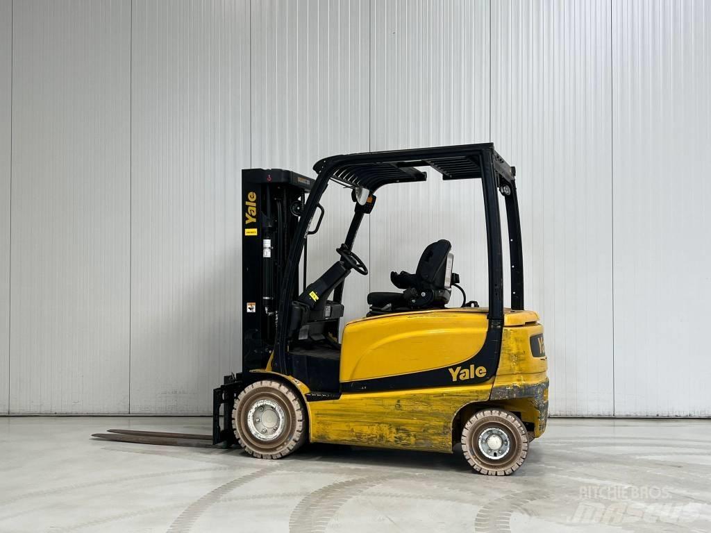Yale ERP22VL Stivuitor electric