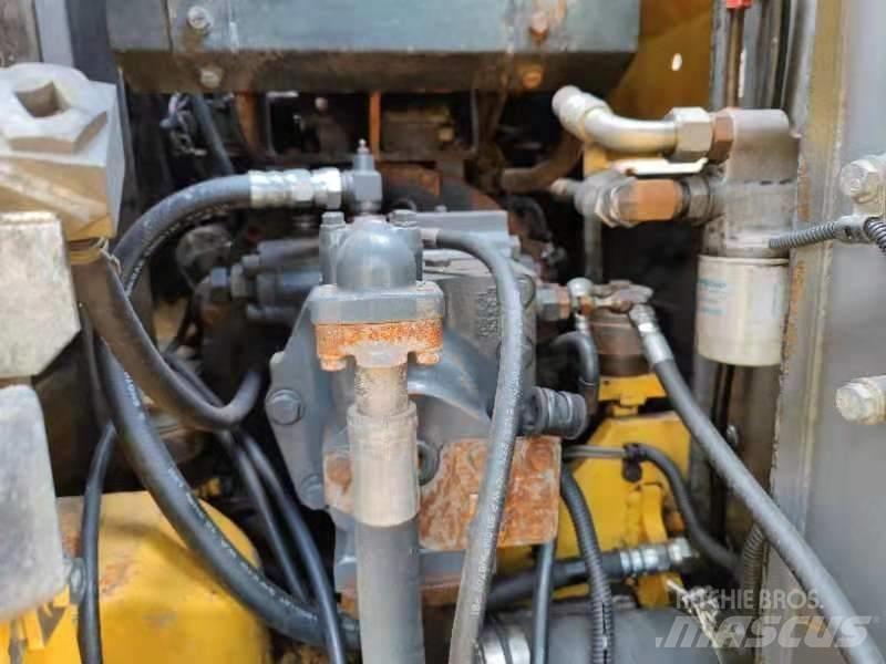 Komatsu PC 128 US Excavatoare pe șenile
