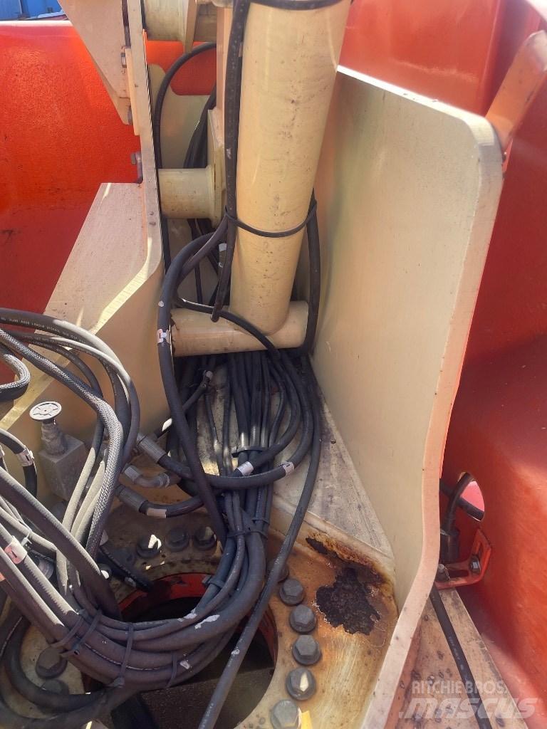 JLG N 40 E Nacele cu brat articulat