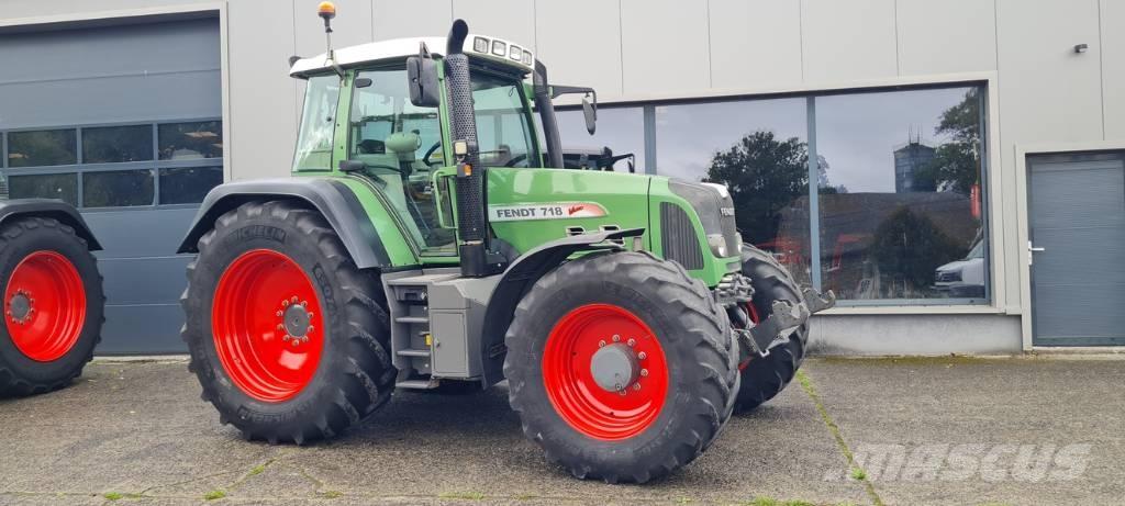 Fendt 718 Vario TMS Tractoare