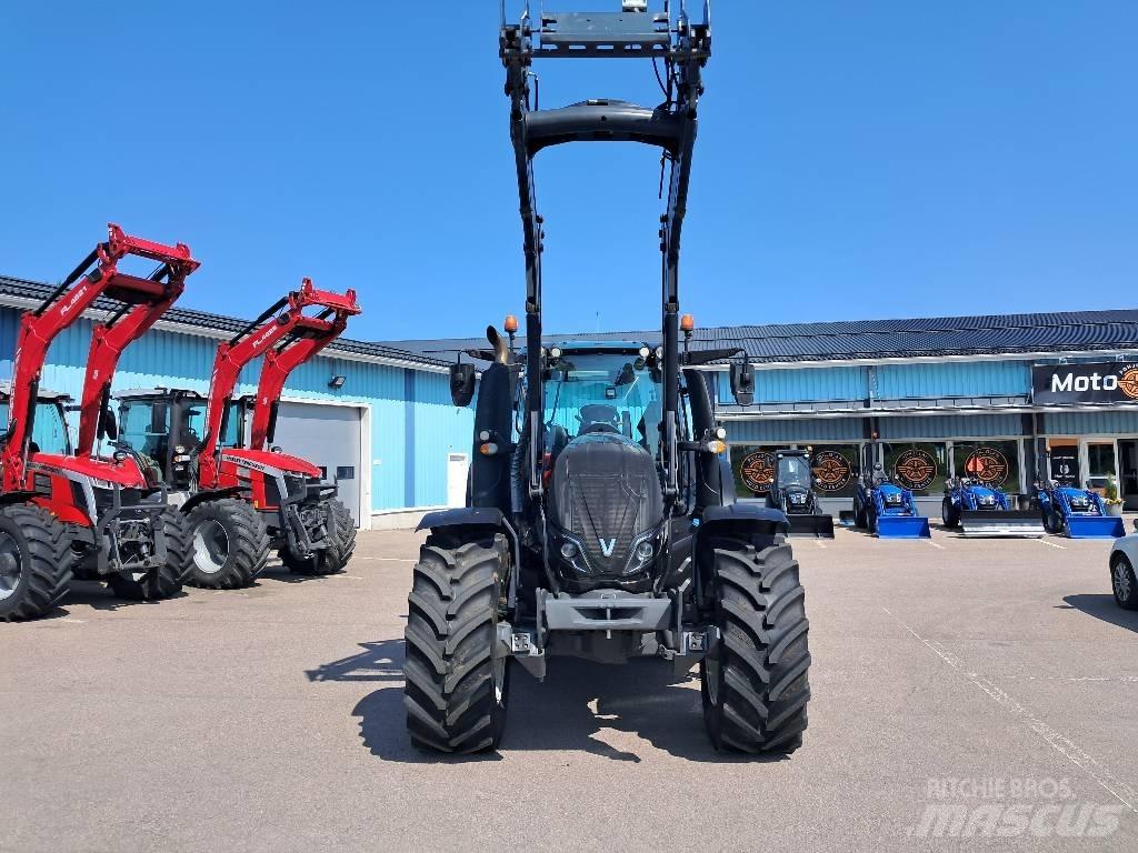Valtra T174E Versu Tractoare