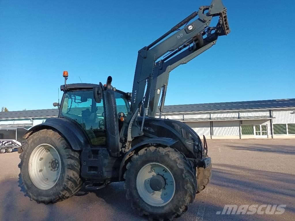Valtra T174E Versu Tractoare