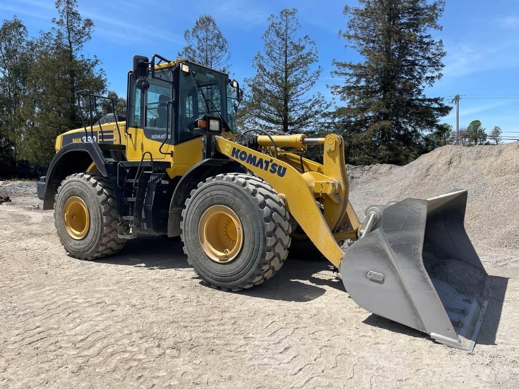 Komatsu WA 380-8 Incarcator pe pneuri
