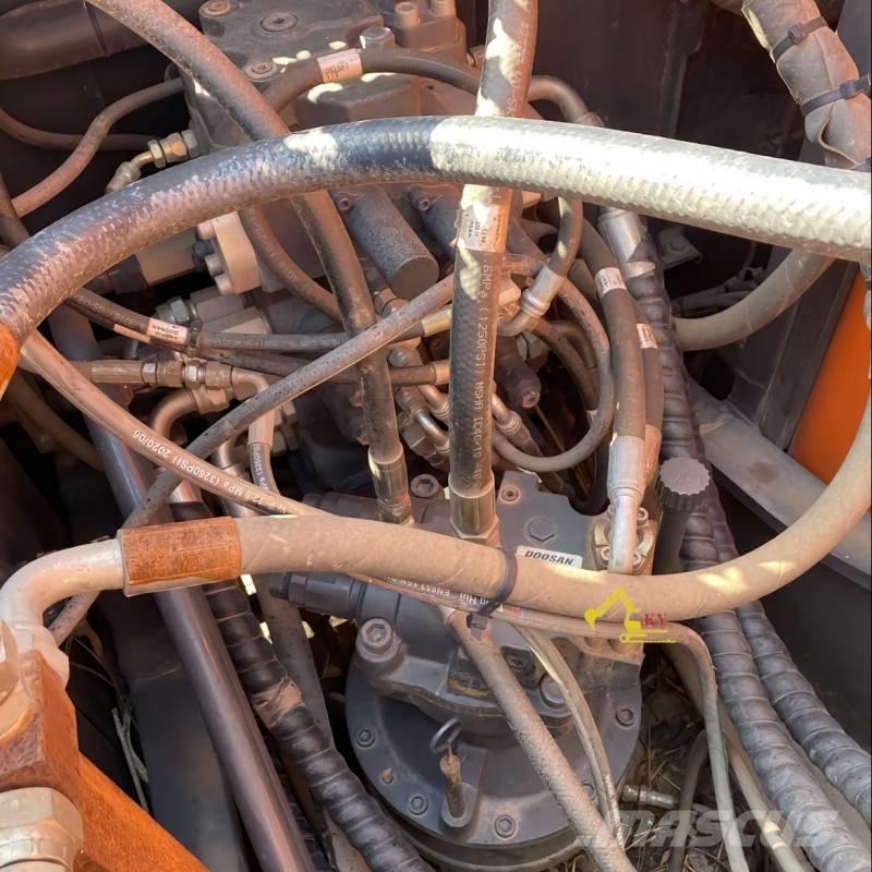 Doosan DX150-9C Excavatoare pe șenile
