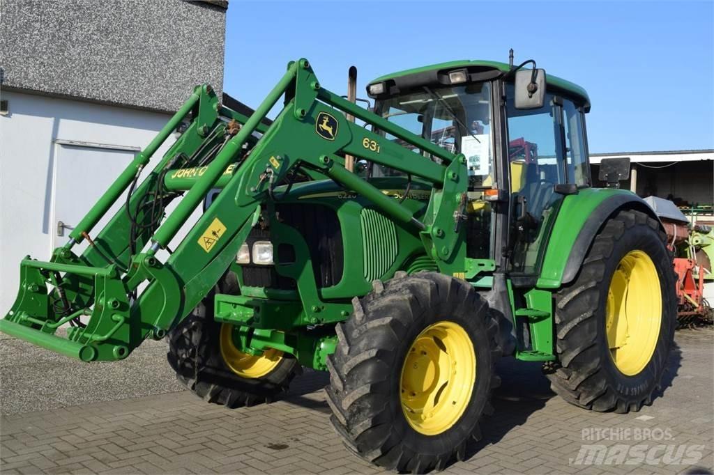 John Deere 6220 Tractoare