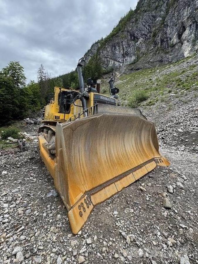 Komatsu D375A-8 Buldozere pe senile