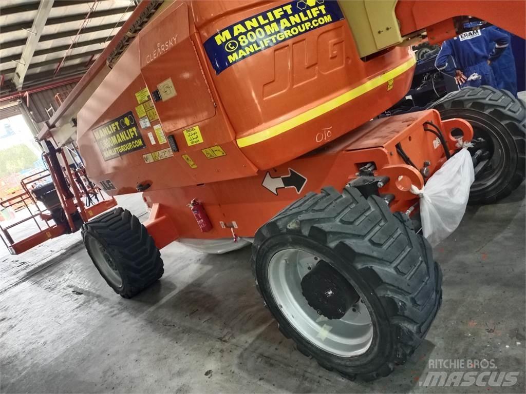 JLG 800AJ Nacele cu brat articulat